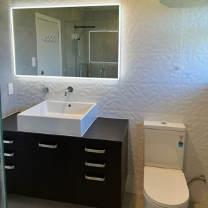 Bathroom Renovations project by HD Contractor